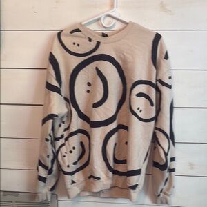 Smiley Face Graphic Sweatshirt